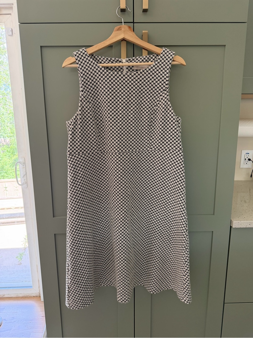 LOFT Black and White Sleeveless Midi Dress